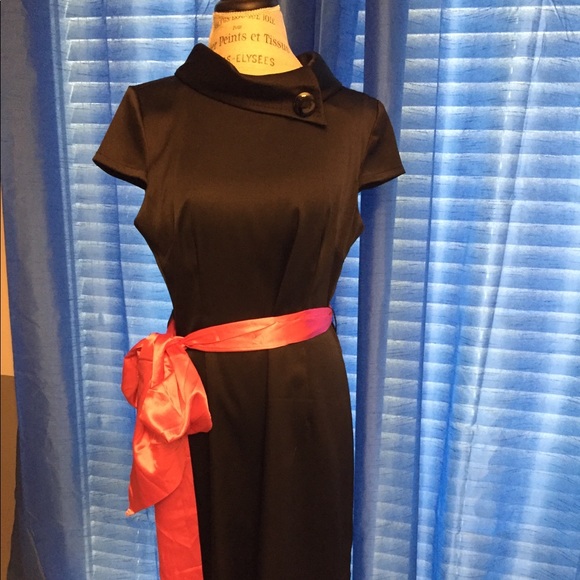 London Times Dresses & Skirts - London Times Jackie O Classic Satin Dress Size 14